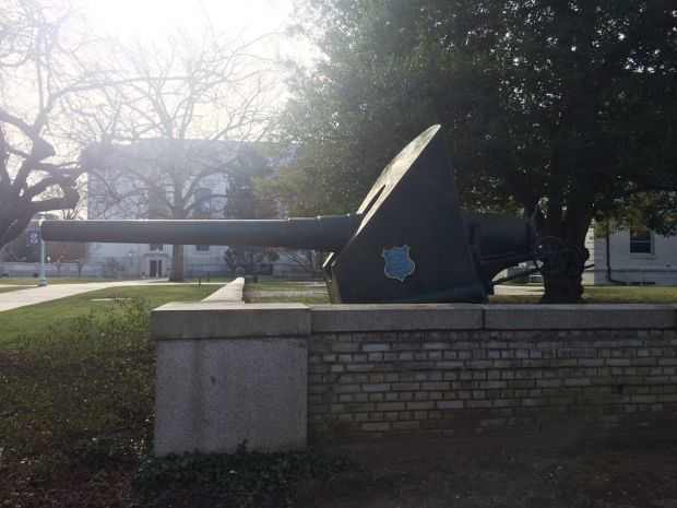 14CM 3.5 INCH GUN MEMORIAL