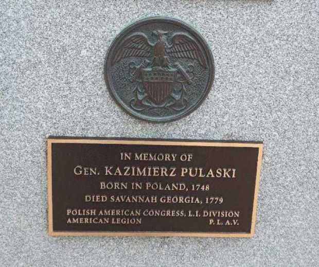 VILLAGE OF FLORAL PARK WAR MEMORIAL FLAG POLE PLAQUE G