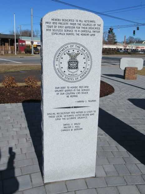 EAST WINDSOR VETERANS MEMORIAL HONOR ROLL PANEL F