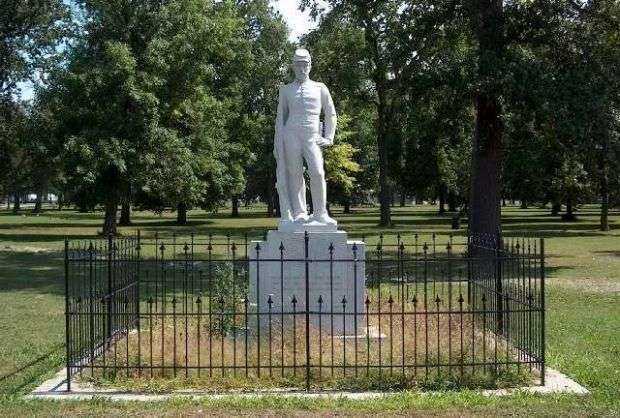 MICHIGAN’S GRAND ARMY OF THE REPUBLIC WAR MEMORIAL