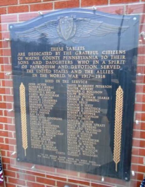 WAYNE COUNTY WORLD WAR MEMORIAL PLAQUE