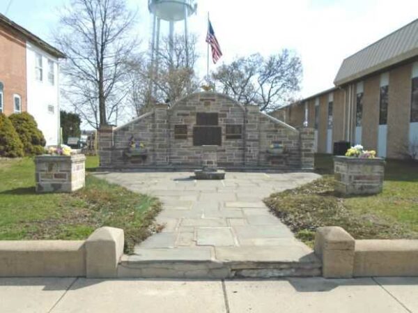 RED HILL MEMORIAL AUXILIARY MEMORIAL