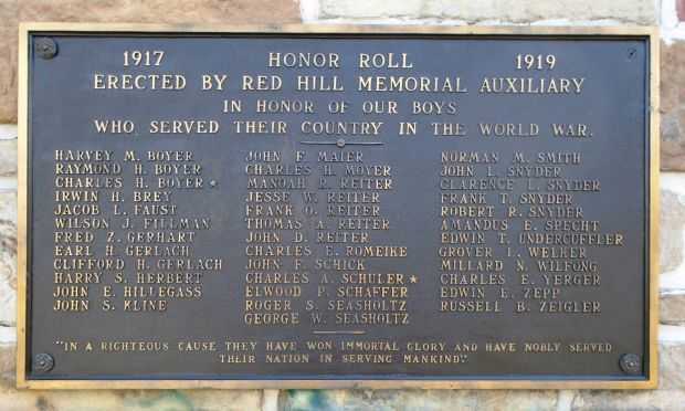 RED HILL MEMORIAL AUXILIARY MEMORIAL PLAQUE A