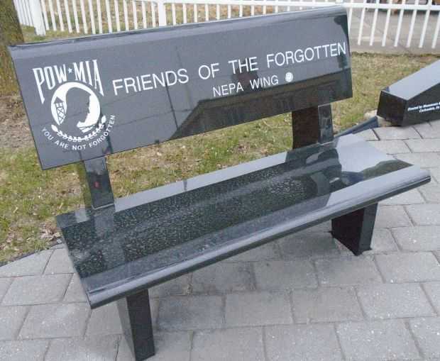1LT. CAROL ANN DRAZBA, R.N. WAR MEMORIAL BENCH B