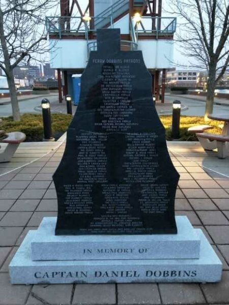 PERRY 200 COMMEMORATIVE WAR MEMORIAL BACK