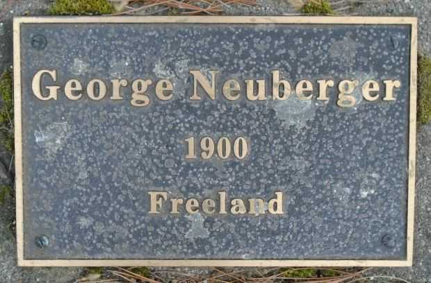 WAR HERO MEMORIAL PINERY HONOR PLAQUE H