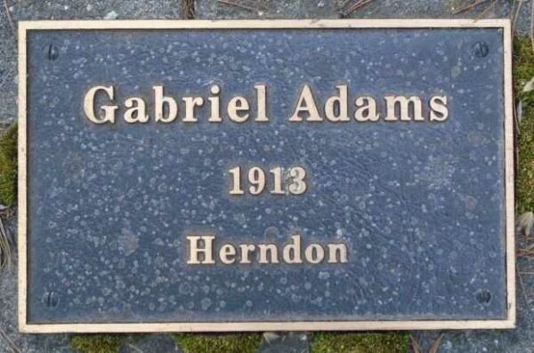 WAR HERO MEMORIAL PINERY HONOR PLAQUE A