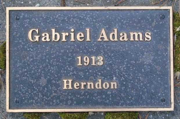 WAR HERO MEMORIAL PINERY HONOR PLAQUE A