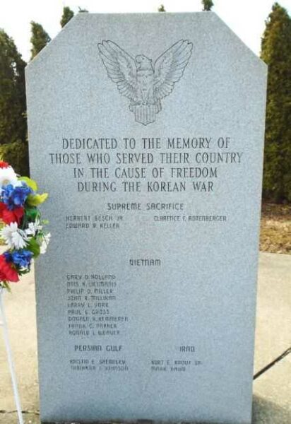QUAKERTOWN WAR VETERANS MEMORIAL HONOR ROLL STONE B
