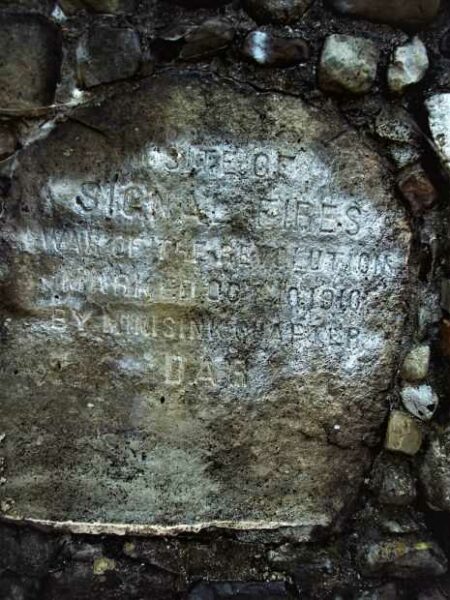SITE OF SIGNAL FIRES WAR OF THE REVOLUTION MEMORIAL STONE