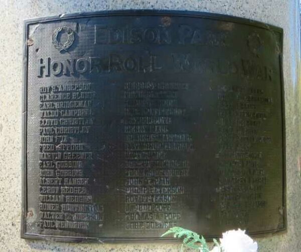 EDISON PARK WORLD WAR I MEMORIAL HONOR ROLL PLAQUE