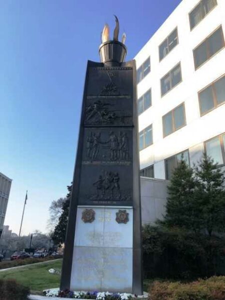 TORCH OF FREEDOM WAR MEMORIAL FRONT