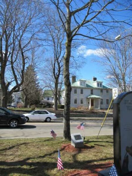 THE FREEDOM TREE COL. PAUL G. UNDERWOOD MEMORIAL