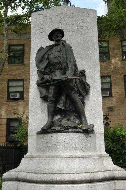 CHELSEA PARK WORLD WAR I MEMORIAL CLOSE-UP