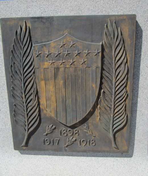 ARCADIA WAR MEMORIAL PLAQUE A