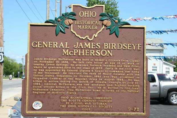 GENERAL JAMES BIRDSEYE MCPHERSON MEMORIAL MARKER