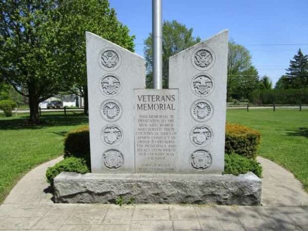 TOWN OF WILSON VETERANS MEMORIAL CLOSE-UP