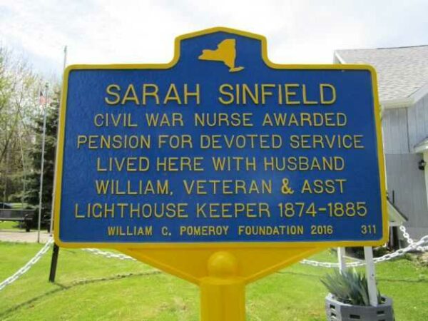 SARAH SINFIELD WAR MEMORIAL MARKER