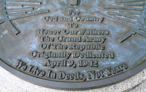 DEPT. OF N. H. G.A.R. MEMORIAL SUNDIAL PLAQUE