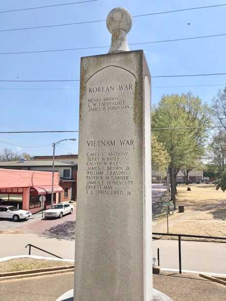 LEE COUNTY ULTIMATE SACRIFICE MEMORIAL SIDE D