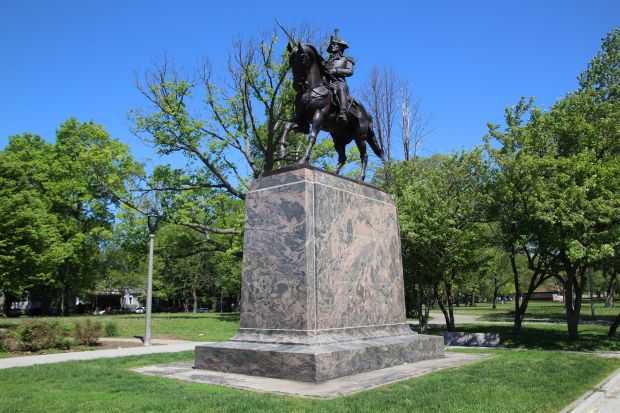 TADEUSZ KOSCIUZKO EQUESTRIAN WAR MEMORIAL