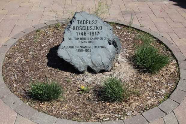 TADEUSZ KOSCIUSZKO EQUESTRIAN WAR MEMORIAL DEDICATION STONE