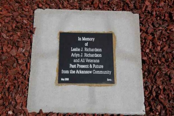 ARKANSAW MEMORIAL CEMETERY VETERANS MEMORIAL PLAQUE