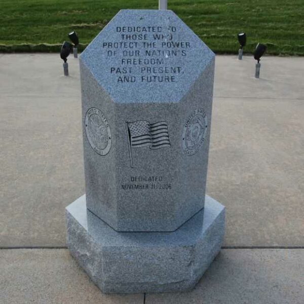 FRANKLIN VETERANS MEMORIAL DEDICATION STONE