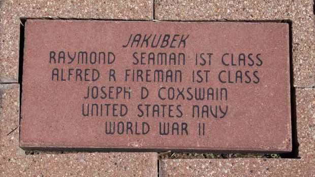 MENASHA’S ISLE OF VALOR MEMORIAL PAVER C