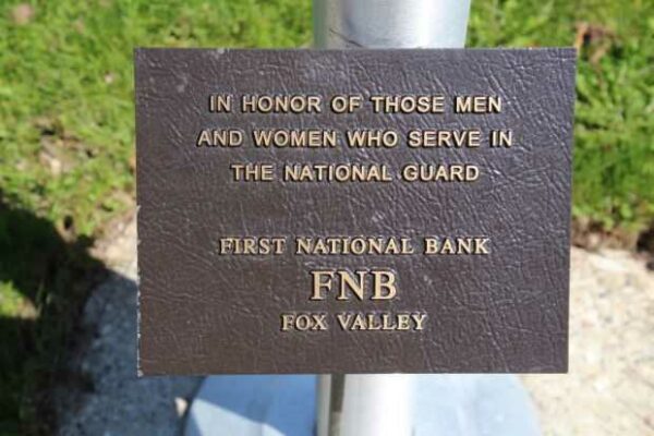 MENASHA’S ISLE OF VALOR MEMORIAL FLAGPOLE PLAQUE G