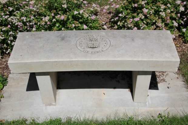 OSHKOSH COMMUNITY’S WAR VETERANS MEMORIAL BENCH B