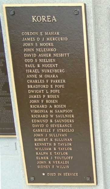 HULL WAR VETERANS MEMORIAL PLAQUE J
