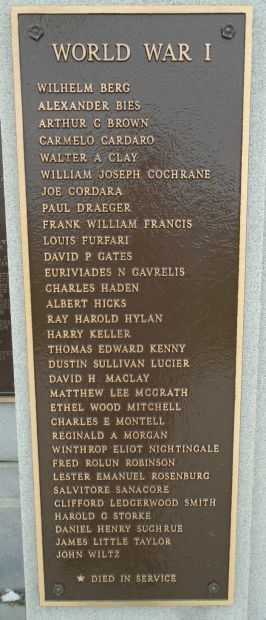 HULL WAR VETERANS MEMORIAL PLAQUE C