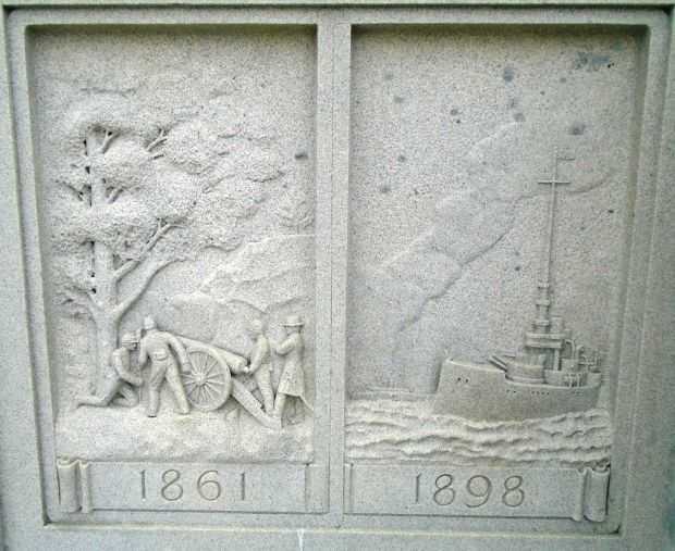 HULL WAR VETERANS MEMORIAL STONE D