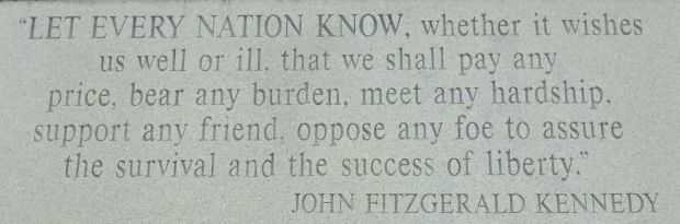 HULL WAR VETERANS MEMORIAL STONE B