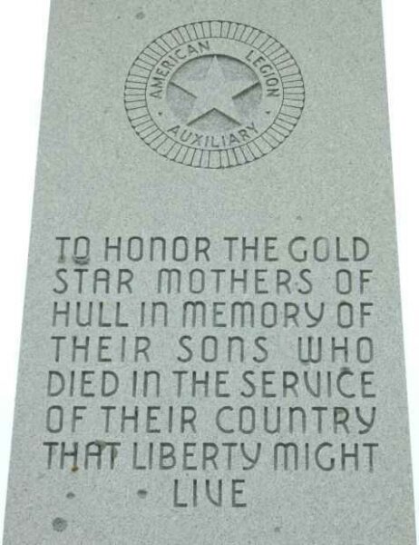 HULL GOLD STAR MOTHERS MEMORIALS STONE A