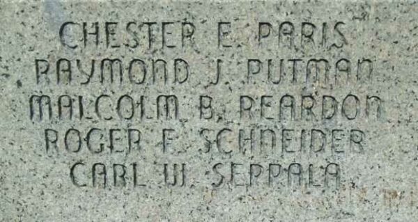 QUINCY KOREAN WAR MEMORIAL HONOR ROLL STONE F