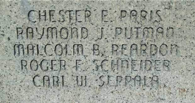 QUINCY KOREAN WAR MEMORIAL HONOR ROLL STONE F