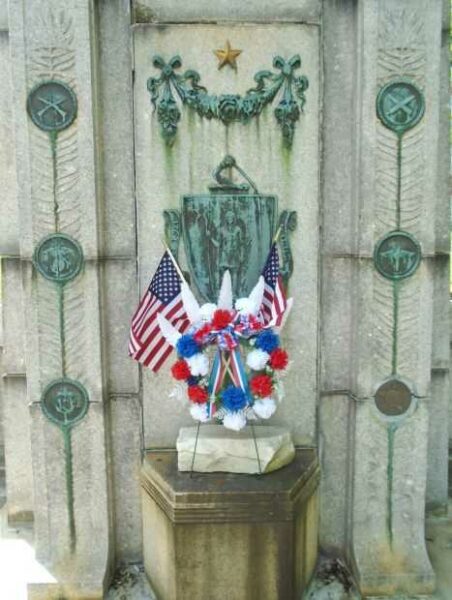 ADAMS WAR VETERANS MEMORIAL MEDALLIONS