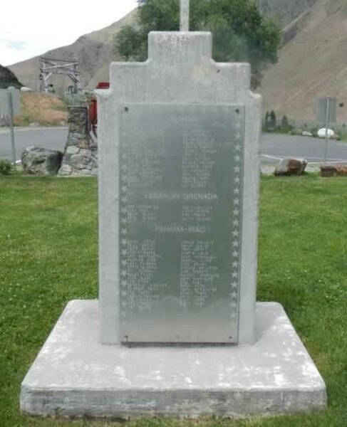 RIGGINS AREA HONOR ROLL WAR MEMORIAL BACK