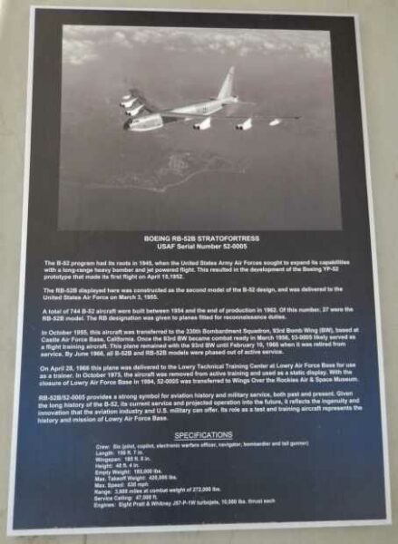 BOEING RB-52B STRATOFORTRESS MEMORIAL AIRCRAFT PLAQUE