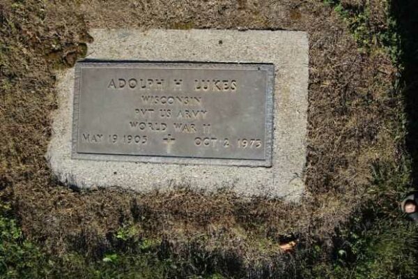 ADOLPH H LUKES MEMORIAL CEMETERY STON