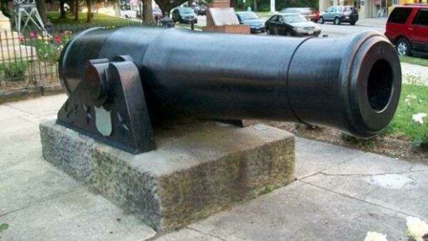 A.Y. AUSTIN POST NO. 74 G.A.R. MEMORIAL CANNON