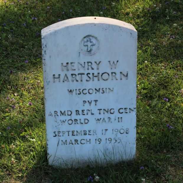 HENRY W HARTSHORN MEMORIAL CEMETERY STONE