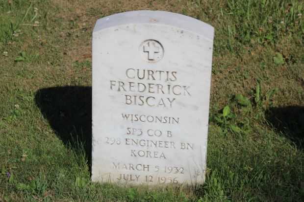 CURTIS FREDERICK BISCAY MEMORIAL CEMETERY STONE
