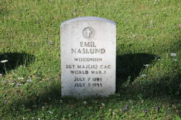 EMIL NASLUND MEMORIAL CEMETERY STONE