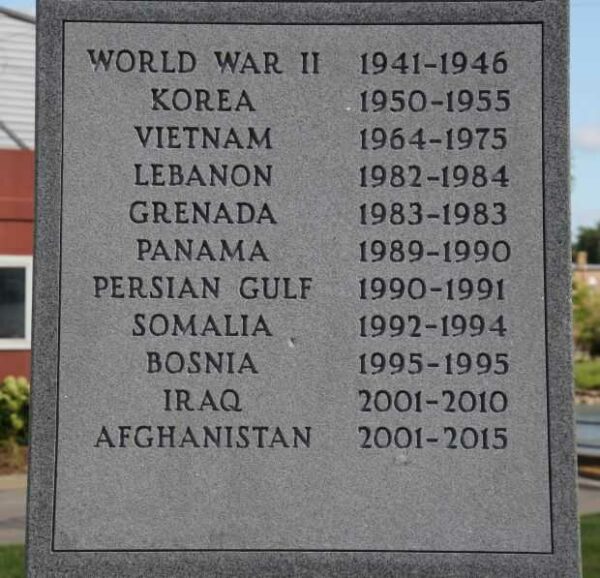 NEW LONDON COMMUNITY OF WAR VETERANS MEMORIAL STONE C