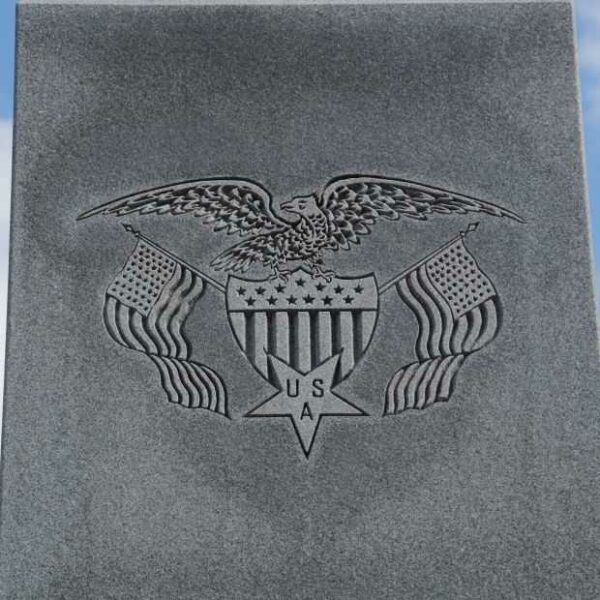NEW LONDON COMMUNITY OF WAR VETERANS MEMORIAL STONE A
