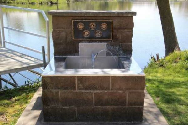 WESTFIELD AREA VETERANS MEMORIAL DRINKING FOUNTAIN