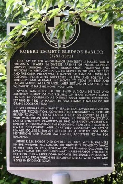 ROBERT EMMETT BLEDSOE BAYLOR WAR MEMORIAL MARKER